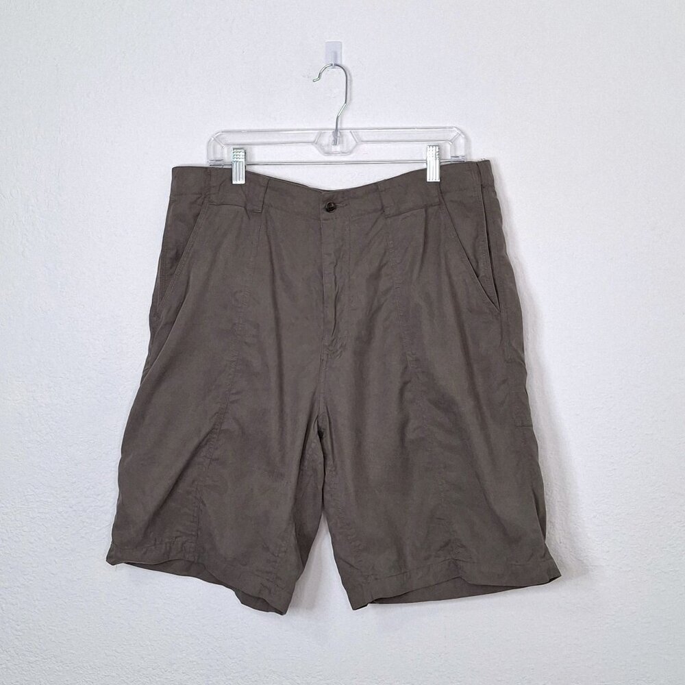 Tommy Bahama Shorts Cargo Sz 36 Normcore Outdoor Work Casual Travel